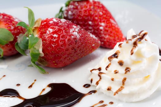Strawberry dessert