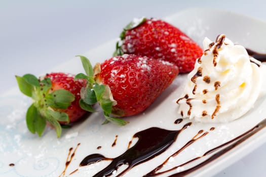 Strawberry dessert