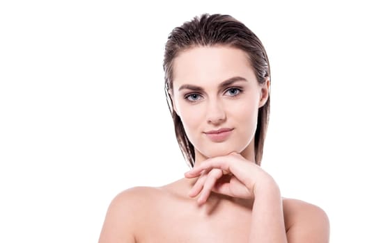 Picture of a caucasian woman with bare shoulders