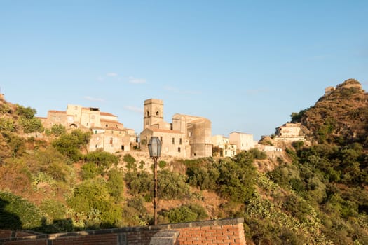 sicilian city on eastern coast