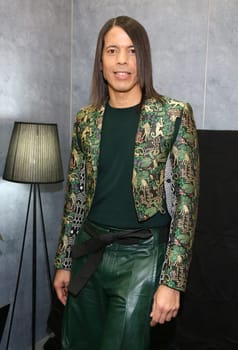 Jorge Gonzalez , Produktvorstellung  bei  Kasho ,.Beauty Messe DUESSELDORF und Top Hair International Trend  in den Messehallen Duesseldorf am 05.03.2016