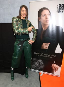 Jorge Gonzalez , Produktvorstellung  bei  Kasho ,.Beauty Messe DUESSELDORF und Top Hair International Trend  in den Messehallen Duesseldorf am 05.03.2016