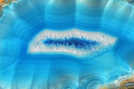 Light blue agate - disc in detail