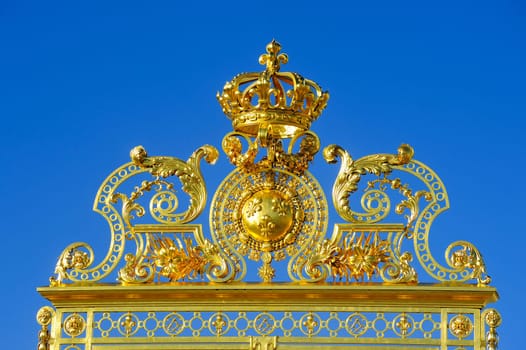 Grids input castle of Versailles