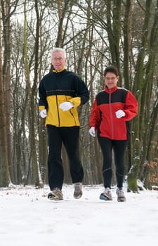 Running seniors in wintertime