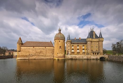 La Clayette Chateau in Burgund,Frankreich - Chateau La Clayette in Burgundy,France
