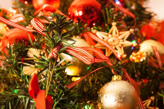 Inside the Christmas Tree - Red Bow