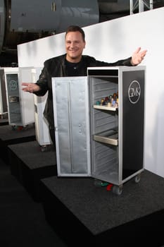 Guido Maria Kretschmer Praesentation of Trolleys