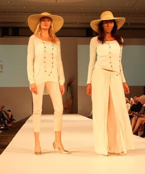 Showflor im Adlon   anlaesslich der Fachmesse Green Showroom Berlin