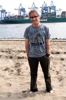 Dani Levy / fototermin des film der liebling des himmels am elbstrand oevelgoenne,hamburg