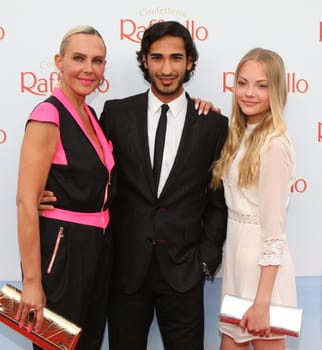 Natascha Ochsenknecht with boyfriend and daughter / Raffaello Summer Day 2014