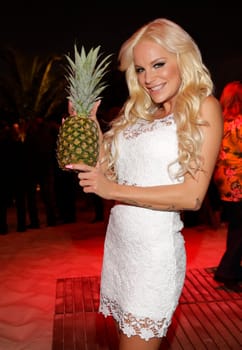 Gina -Lisa Lohfink at the Langnes Party in Hamburg