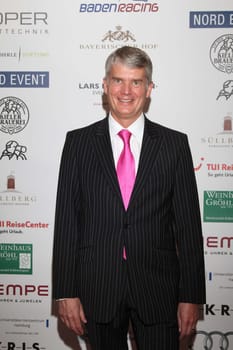 Prof. Dr. Dr. Hermann Reichenspurner / Heart in the Center Charity Gala