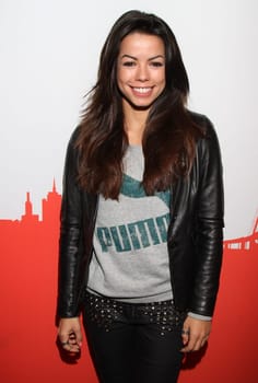 Fernanda Brandao at Radio Hamburg Studio