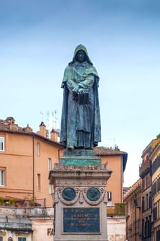 the bronze statue of the Heretica Giordano Bruno in Rome