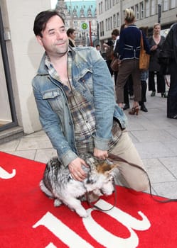 Closed Store Event in Hamburg / Jan Josef Liefers + Dog Tony