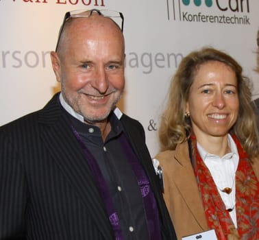 Wolfgang Buss ,Anja Glathe and Albert Darboven ,The Club of Optimists awarded the sixth " Optimist Prize "" to I.T.E.M.S. Africa in the Hanse Lounge Hamburg,29.10.2011"