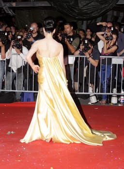 Dita Von Teese von hinten ,Red Carpet Live Ball 2010 ,17.07.2010
