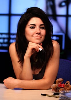 Marina and the Diamands Autograph Session at Saturn Hamburg