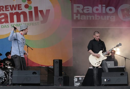 rewe family - das sommerfest in hamburg - / stan four live