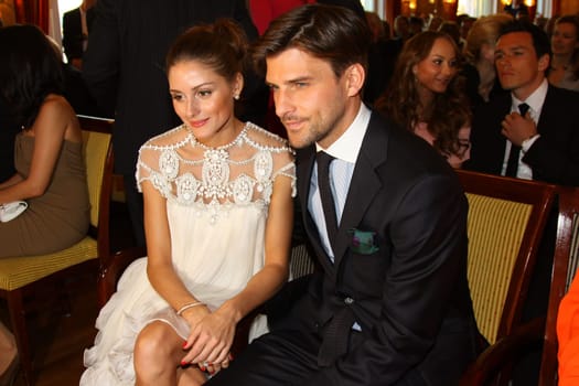 Bei der diesjährigen GALA-&quot Couple Of The Year&quot -Verleihung wurde Bei der diesjährigen GALA-&quot Couple Of The Year&quot -Verleihung wurde Olivia Palermo und Johannes Huebl der Titel &quot International Couple&quot  verliehen. der Titel &quot International Couple&quot  verliehen. American socialite Olivia Palermo and her handsome beau Johannes Huebl was seen attending the 2011 Couple Of The Year event in Hamburg, Germany on April 11.04.2011,Olivia Palermos Dress  Marchesa
