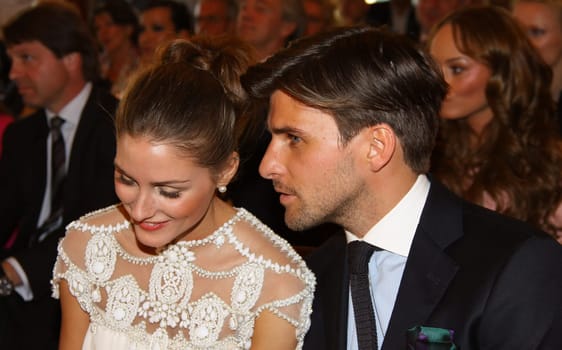 Bei der diesjährigen GALA-&quot Couple Of The Year&quot -Verleihung wurde Bei der diesjährigen GALA-&quot Couple Of The Year&quot -Verleihung wurde Olivia Palermo und Johannes Huebl der Titel &quot International Couple&quot  verliehen. der Titel &quot International Couple&quot  verliehen. American socialite Olivia Palermo and her handsome beau Johannes Huebl was seen attending the 2011 Couple Of The Year event in Hamburg, Germany on April 11.04.2011,Olivia Palermos Dress  Marchesa
