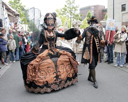 Altonale Fun Parade 2009 in Hamburg - Every year the participants inspire with costumes,dance and music.