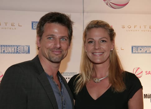 Directors Cut im Sofitel Hotel Hamburg/ Sophie Schütt und Freund Rene Steinke