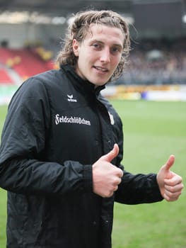 Michael Hefele (Captain SG Dynamo Dresden) 3rd League Season 2015/2016 Point game Hallescher FC against SG Dynamo Dresden