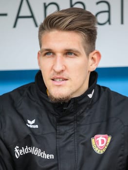Robert Andrich (SG Dynamo Dresden) 3rd league season 2015/2016 point game Hallescher FC against SG Dynamo Dresden