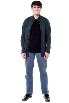 Casual man wearing winter cloth posing to camera.