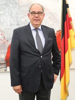 Dr. Jan Antony Vogel (Managing Director of the Directorate for Thoroughbred Breeding and Racing e.V.) in the state capital Magdeburg at the reception for the 110th anniversary of the Magdeburg racing club with the Mayor of Magdeburg Dr. Lutz Trümper (independent) on 22 May 2016