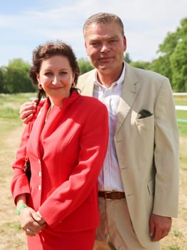 Interior Minister of the State of Saxony-Anhalt Holger Stahlknecht (CDU) with wife Barbie on the racecourse Magdeburg on the occasion of the 110th anniversary on 22.05.2016