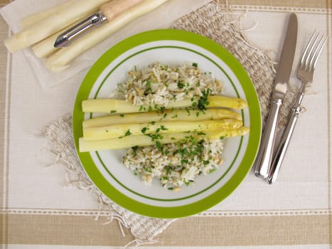 Herbal rice with barley and fried asparagus
