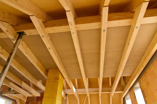 Roof truss in a new building
