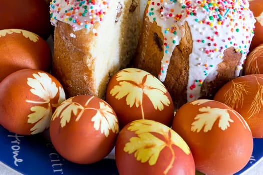 Image of Easter eggs and sugar pie