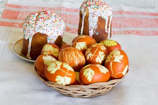 Image of Easter eggs and sugar pie