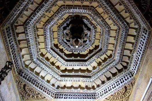 Ornate, octagonal, bas-relief work on ceiling at Jain Temples in Jaisalmer Fort, Jaisalmer, Rajasthan, India, Asia