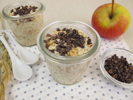 Overnight oats with superfood cocoa nibs