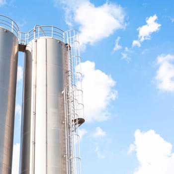 Industrial silos for chemical production, by stainless steel.