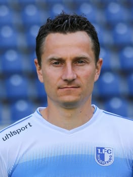 Goalkeeper Jan Glinker in the squad 1. FC Magdeburg - 3. Football League - Squad season 2016/17