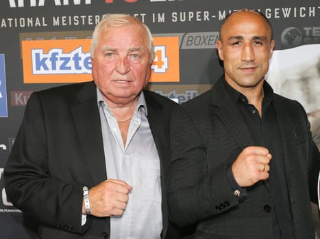 Head coach Ulli Wegner and super middleweight boxer Arthur Abraham (both Team Sauerland) at SAT1 Ran - Boxing on 16.07.2016 in the Max-Schmeling-Halle Berlin