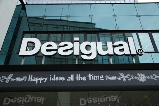 Desigual