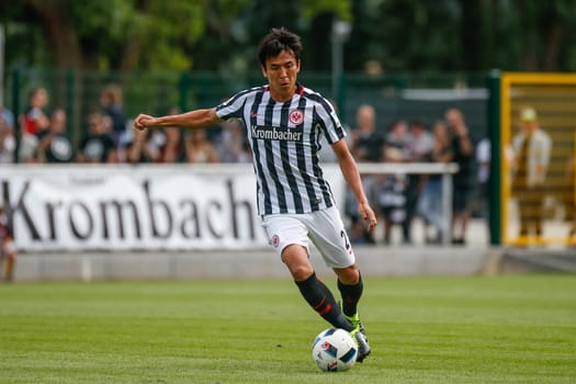 Makoto Hasebe (Eintracht Frankfurt) - TSV Steinbach vs. Eintracht Frankfurt on 30.07.2016 (Photo: Fingerhut)