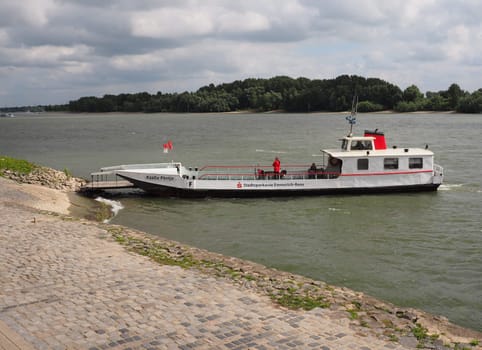 Rhine Ferry - City of Rees