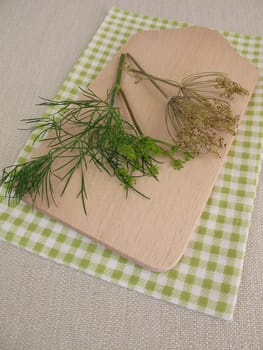 Fresh and dried dill