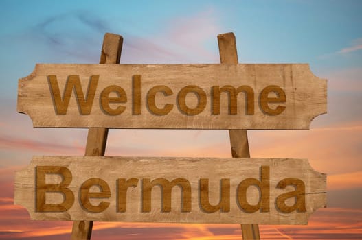 welcome to bermuda sing on wood background
