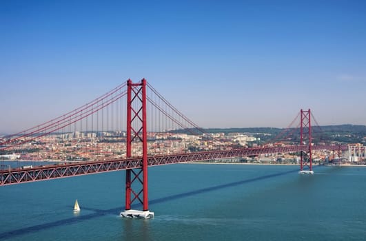 Lissabon Bruecke - Lisbon bridge 01