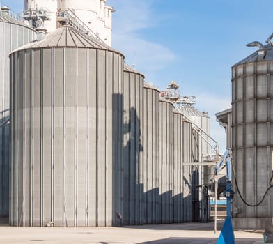 Storage facility cereals and production of biogas  silos and drying towers