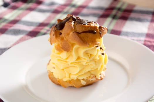 Cream Pie. Two layers of puff pastry filled with whipped cream.